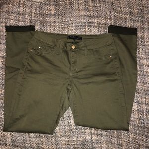 Cute new green jeggings